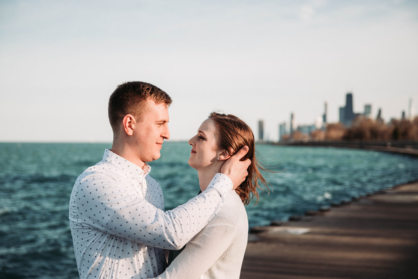 Downtown_chicago_spring_engagement_session-16.jpg