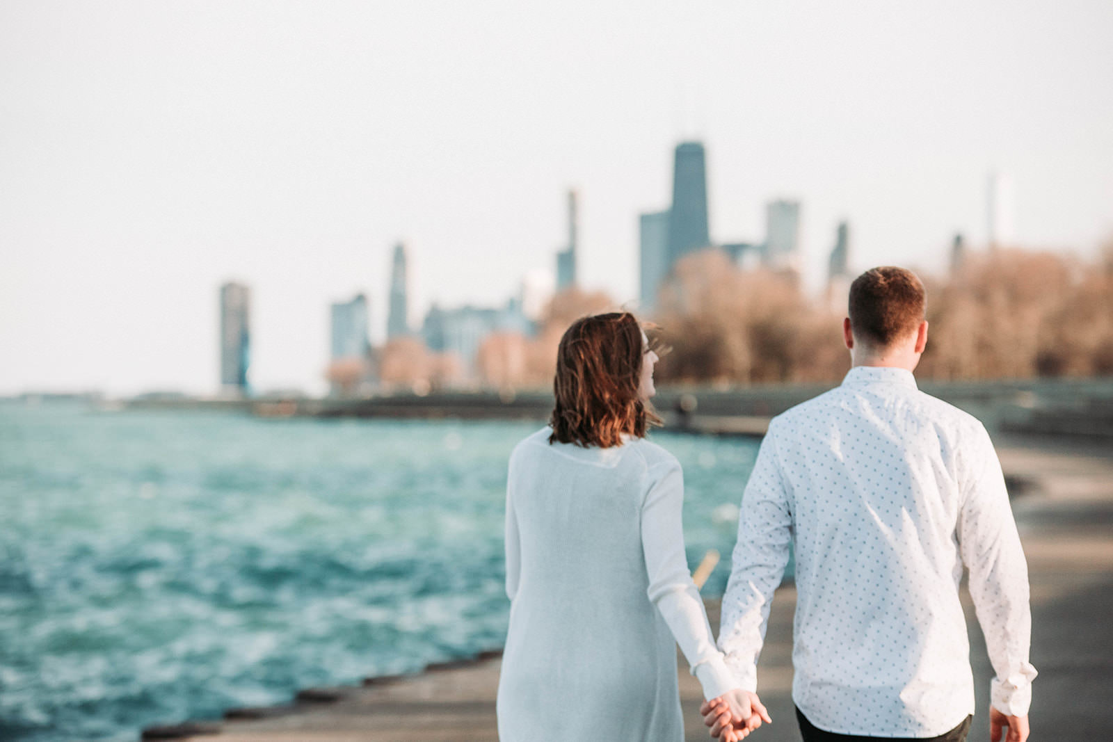 Downtown_chicago_spring_engagement_session-44.jpg