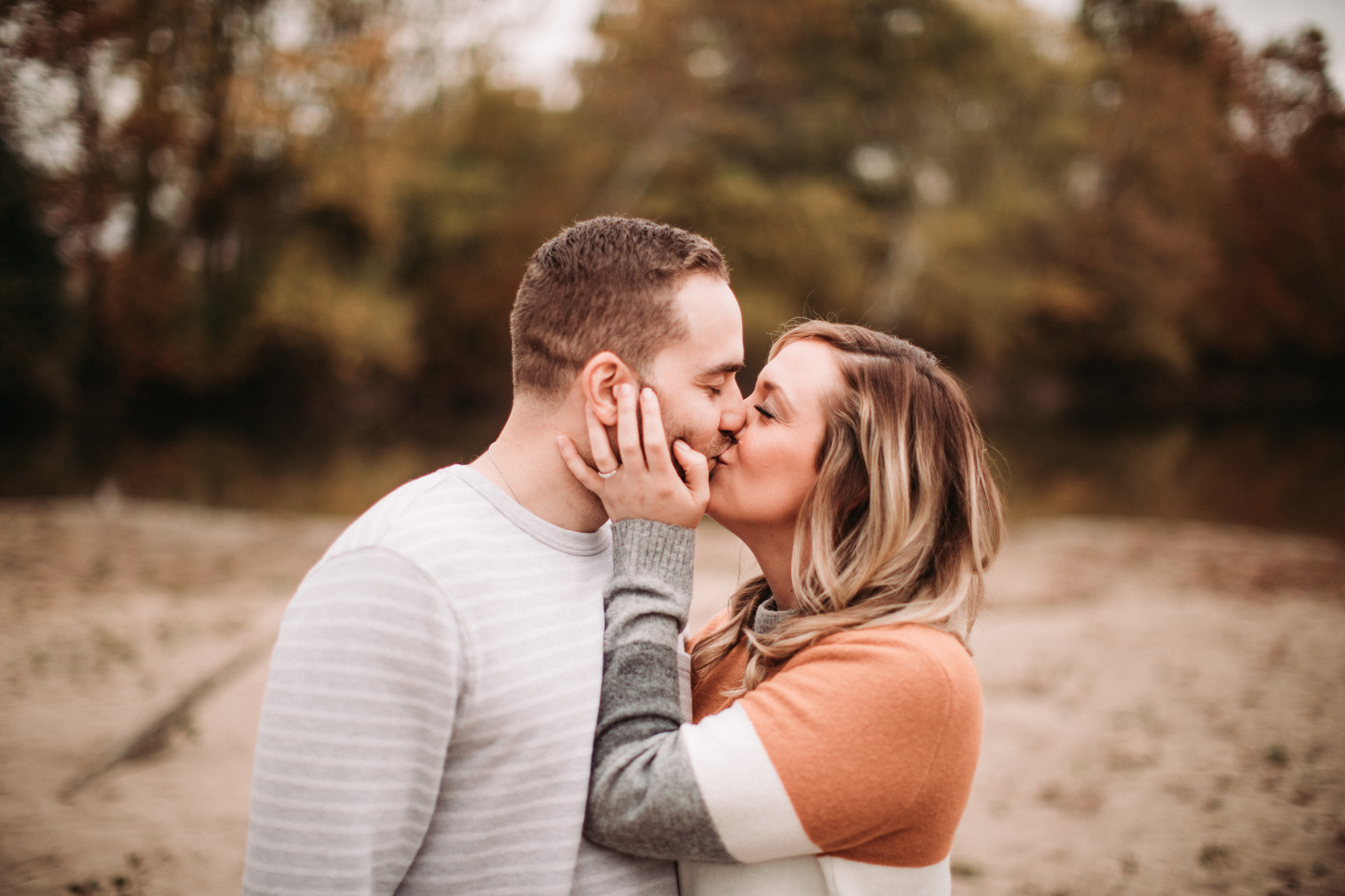 Souther Indiana Fall Engagement Session-5.jpg